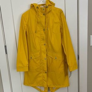 Levi’s  Yellow Rain Jack NWT Women’s M